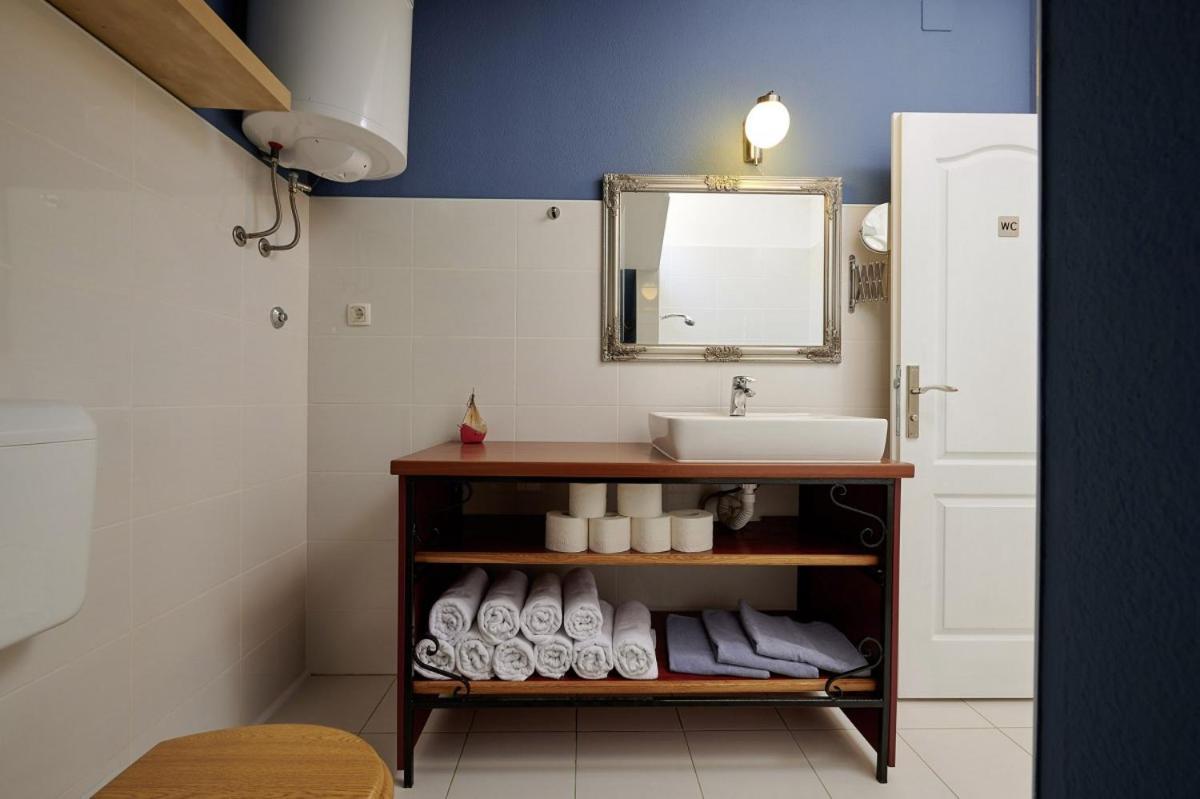 Villa Šmuketa in Trogir Haus für 4-5 Personen Exterior foto